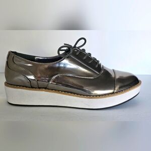 Bar III Silver/pewter Danney lace-up platforms Oxfords